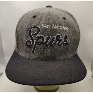 Mitchell Ness San Antonio Spurs Hardwood Classics Wool‎ Snapback Hat Gray Black